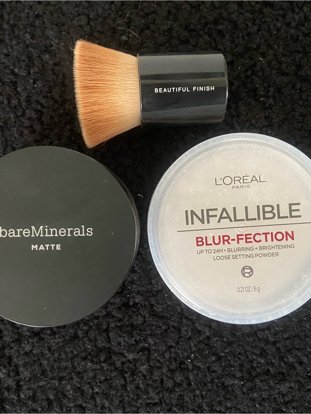 Infallible Blur-fection Loose Setting Powder and bare minerals powder